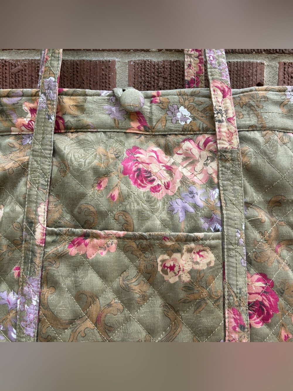Quilted floral vintage style fabric bohemian shabby chic Green shoulder tote bag - Picture 3 of 8